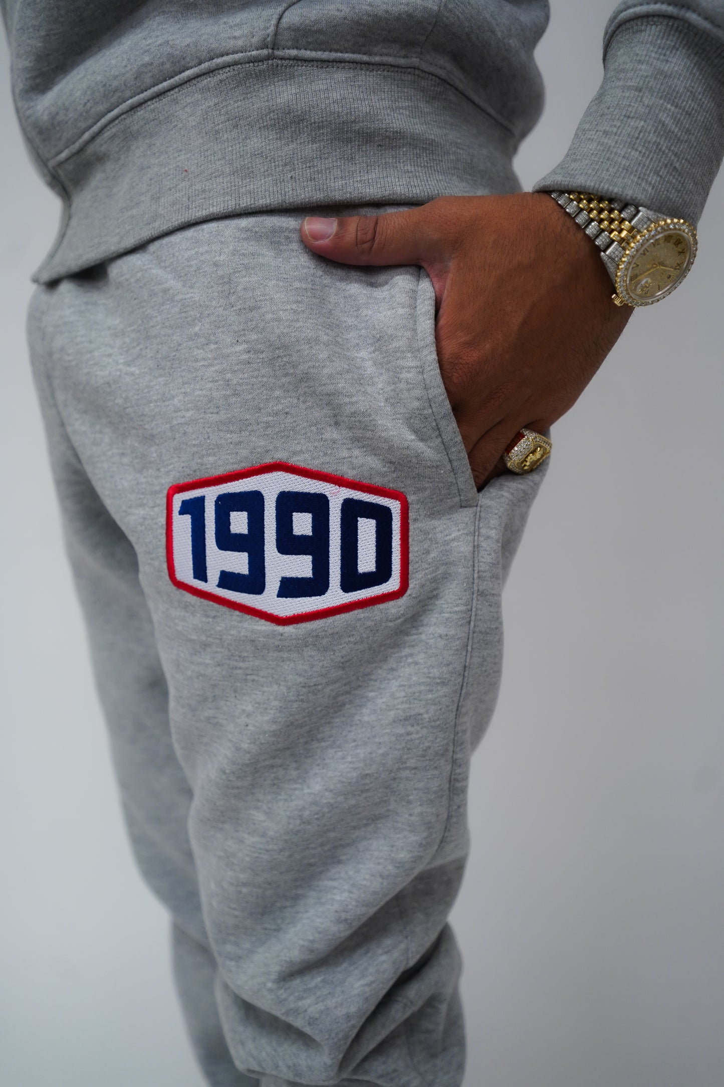 90’s Grey Sweatsuit