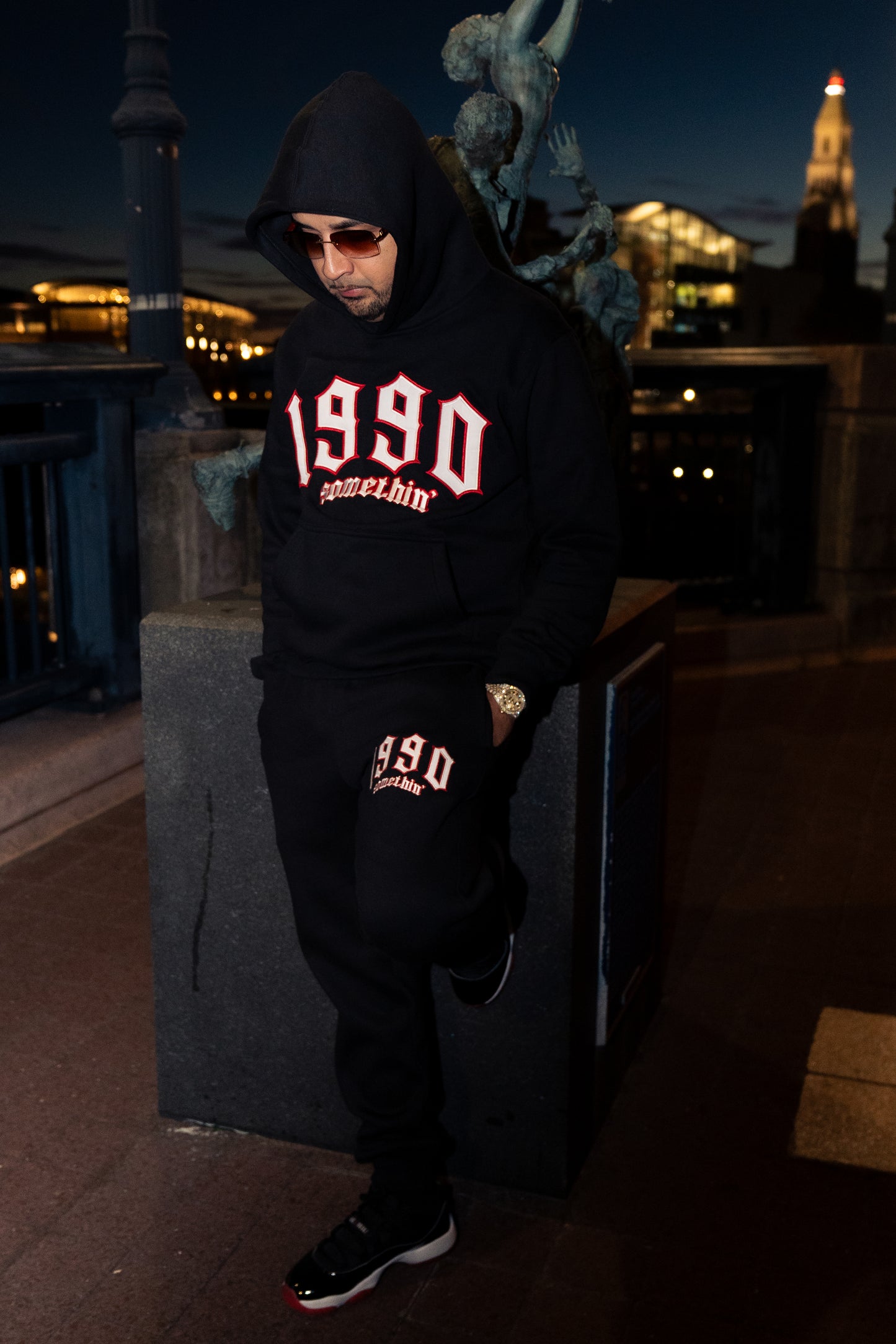 90’s black sweat suit