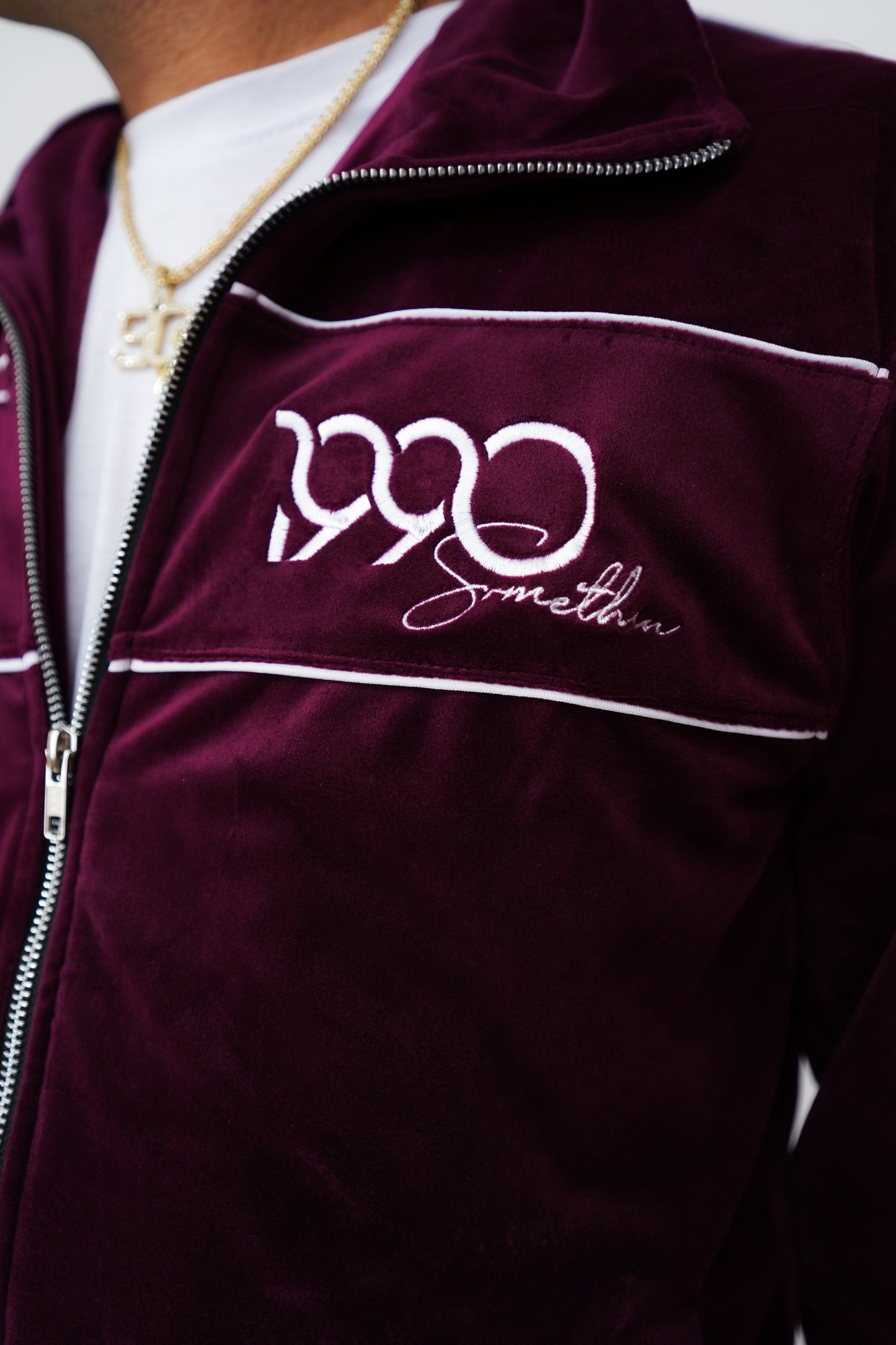 90’s Burgundy Valor